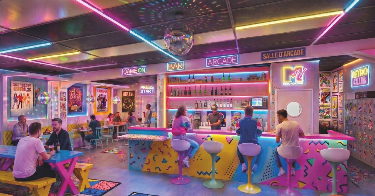 Comptoir néon et boule à facettes du bar du Memory Club à Villeurbanne, cocktails années 90 près de Lyon